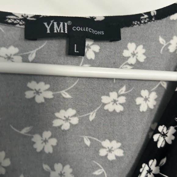 Wrap cropped top - Picture 3 of 3